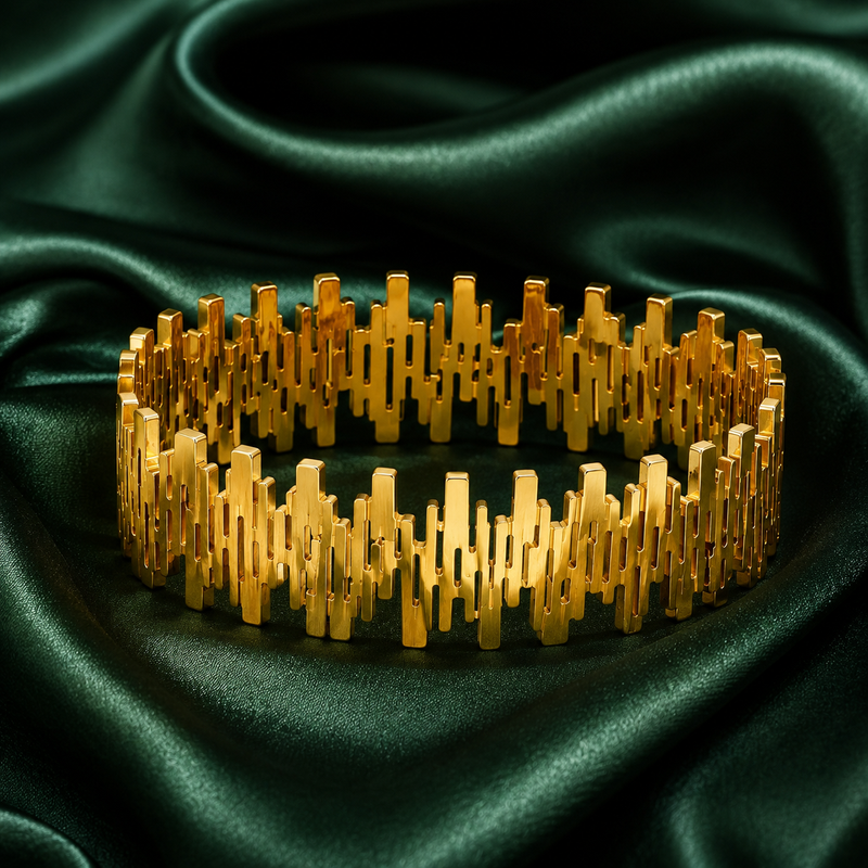 Buy Trending Pattern solid Bracelet for women to wear on function or wedding
