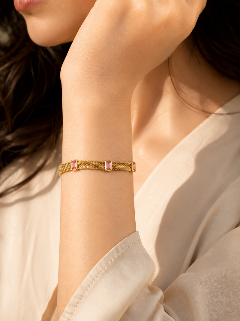 Buy Latest Trending Chain Bracelet For women for Wedding wear
