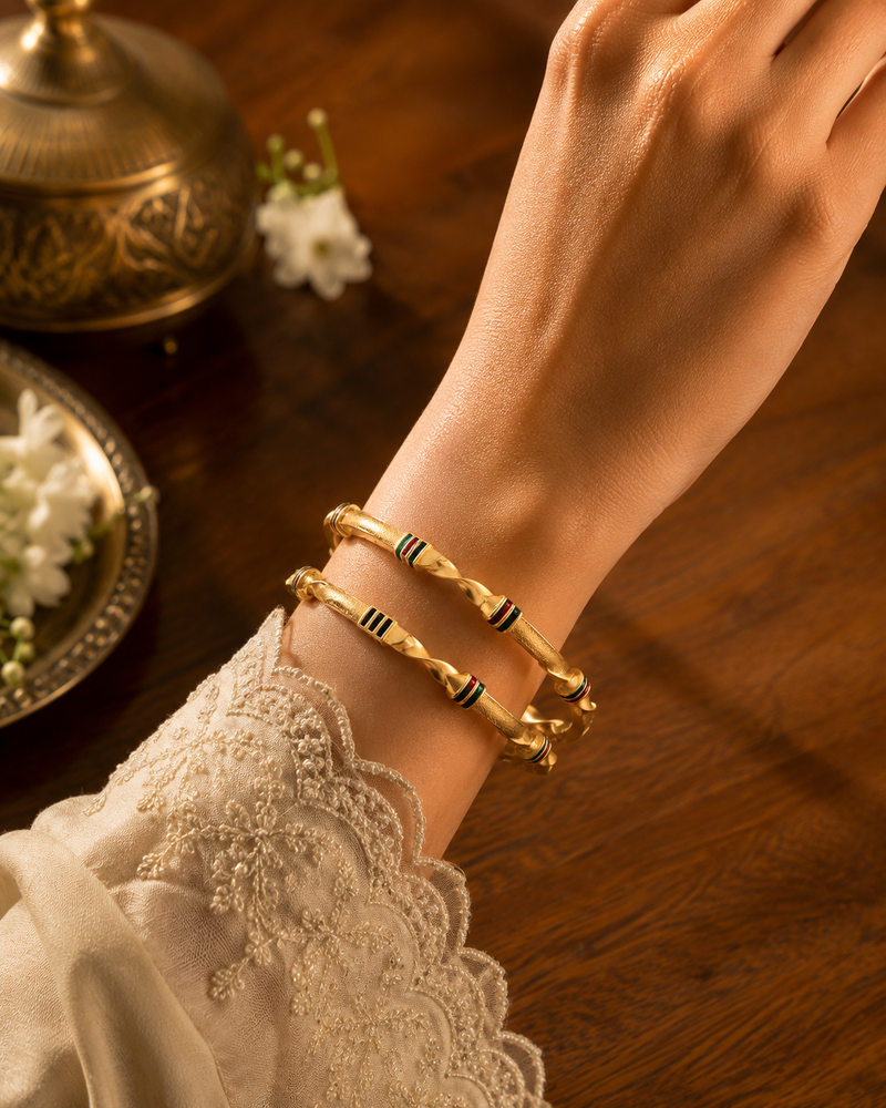 Buy Trending Gold platted Bangle for women