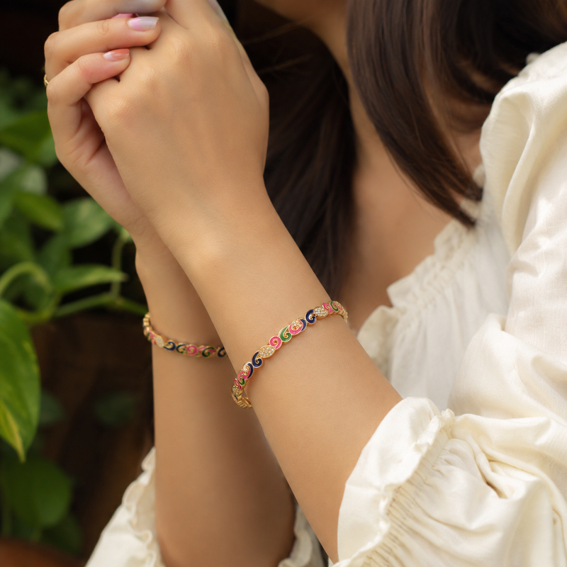 Buy Trending multicolor Bangle for women