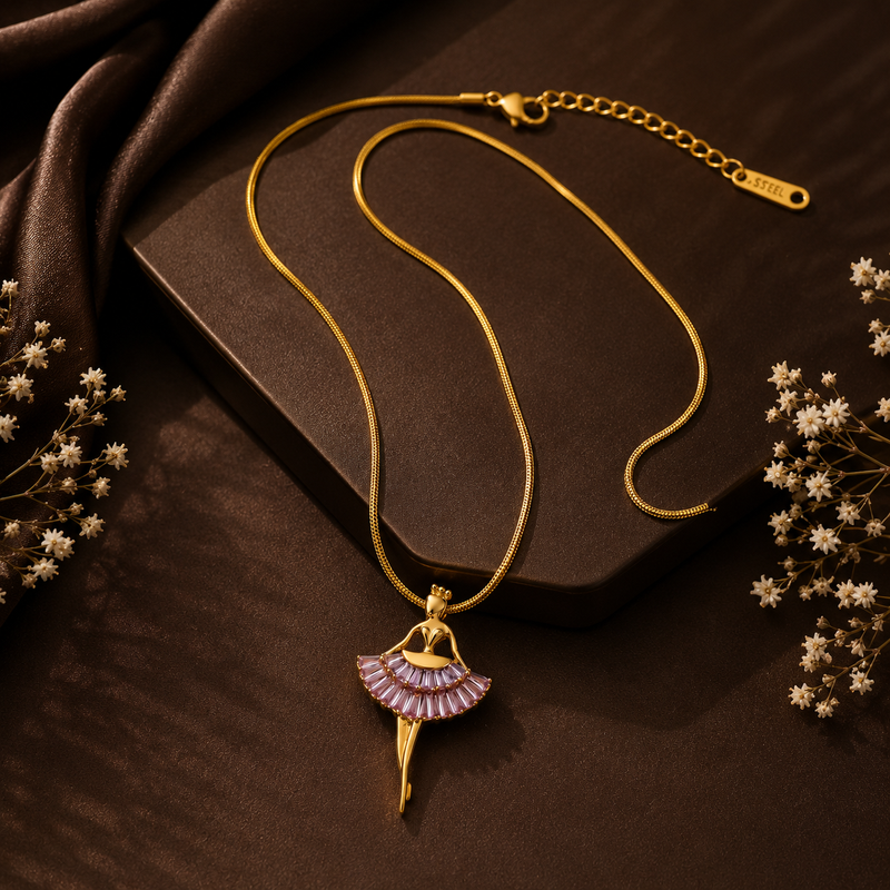 Buy Trending Pattern Chain Pendant For Party Wear