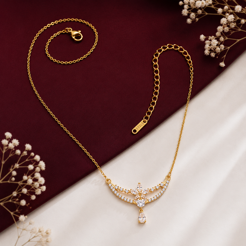 Buy Latest Trending pattern Chain pendant for Women