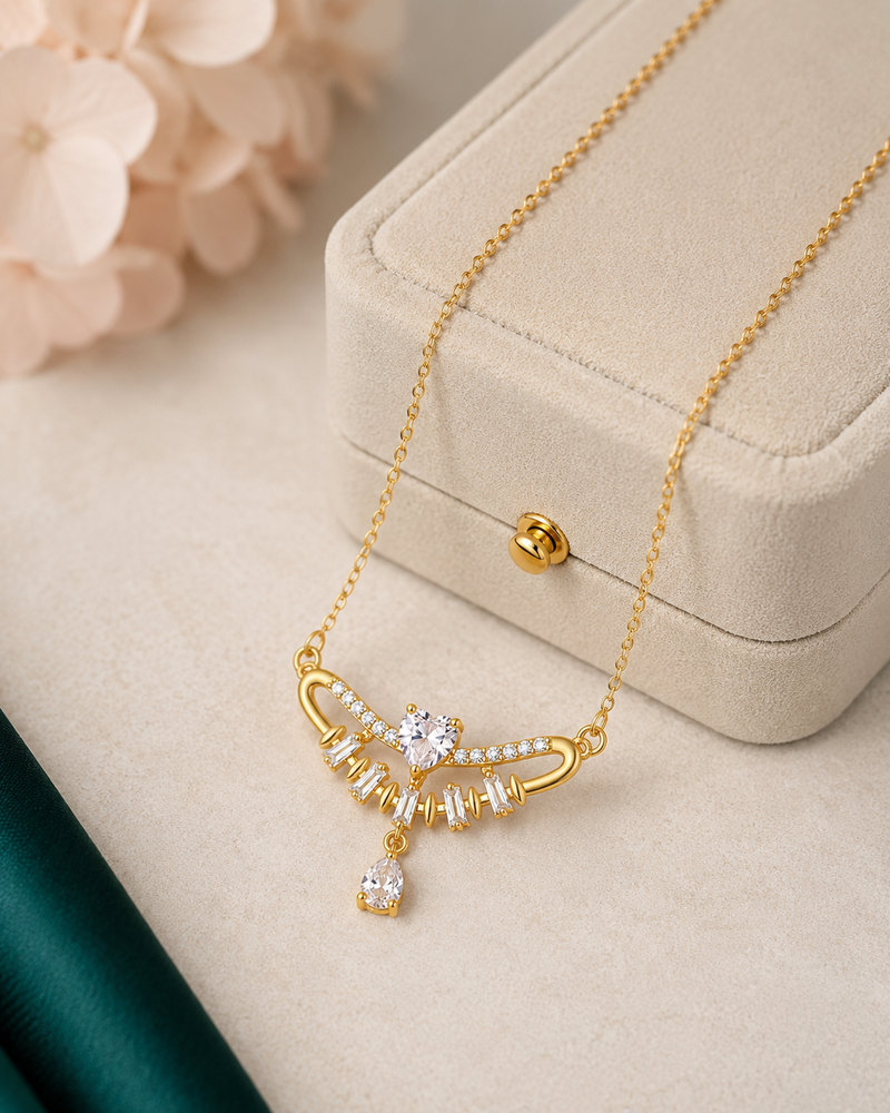 Buy Latest pattern Designer Chain Pendant For Girl