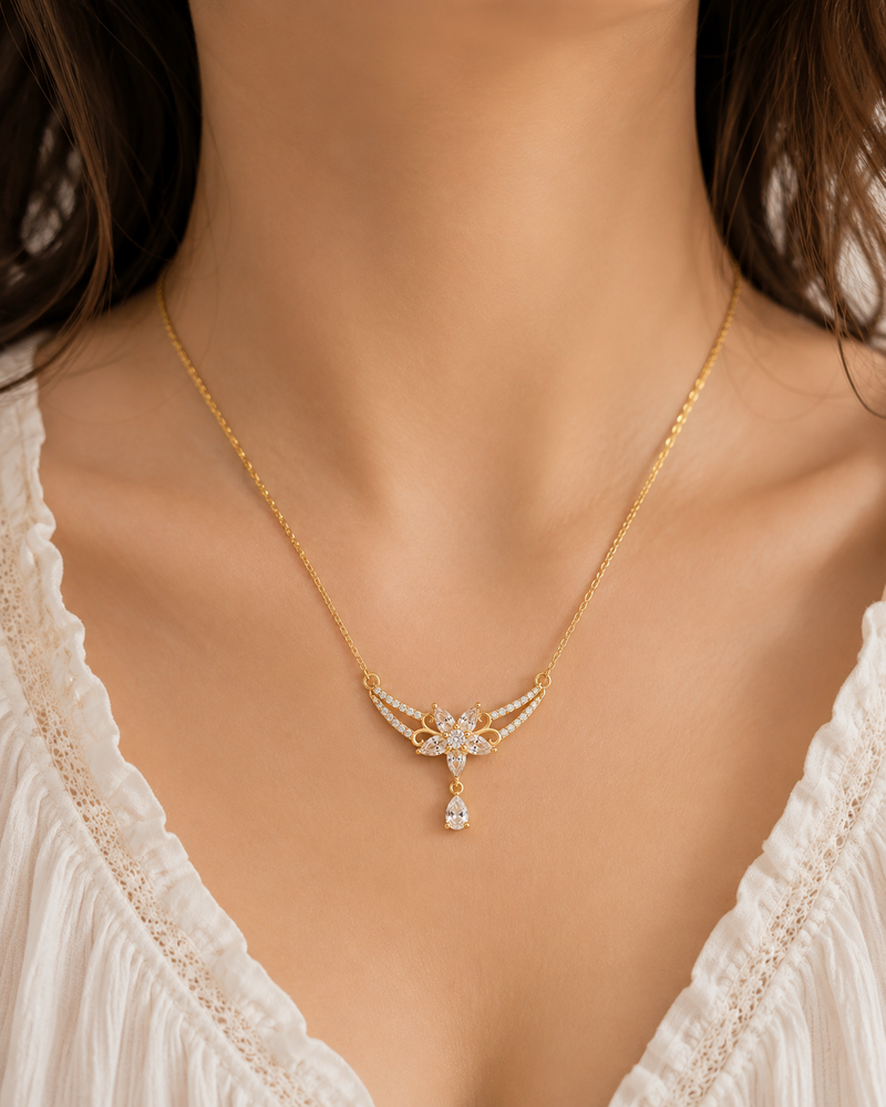 Buy Huge Demanding Chain pendant For Women Wear