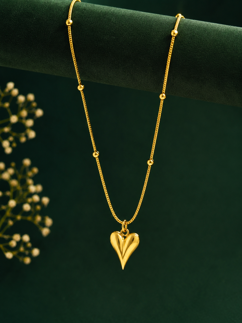 Elegant Heart Shaped Pendant Necklace for Women