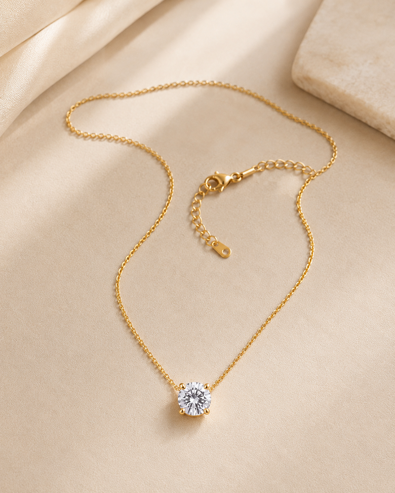 Yamiluxe Elegant Solitaire Pendant Necklace for Women
