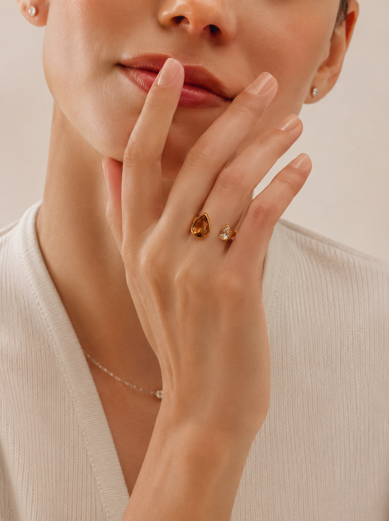 Luxe Brown & White Pear Crystal Style Ring