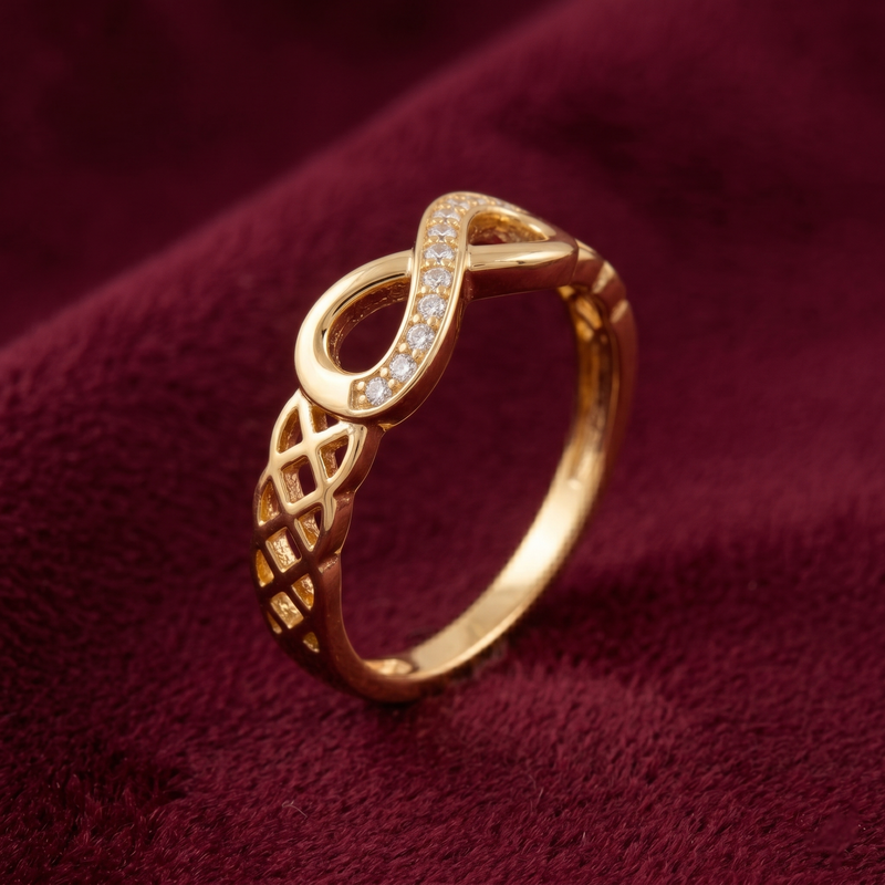 Yamiluxe present Classic Infinity Knot Ring