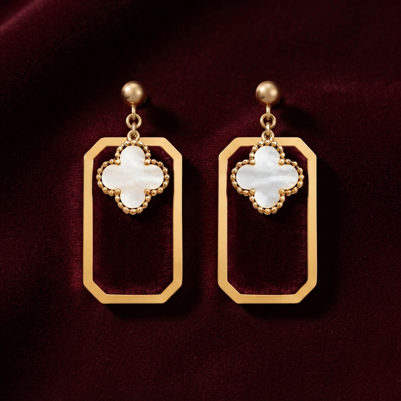 Buy latest Trending earring For Girl specially Wear on function