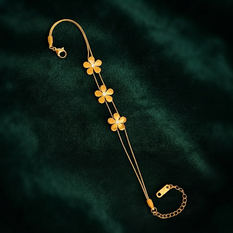 Buy latest trending Chain Bracelet For Wedding For women