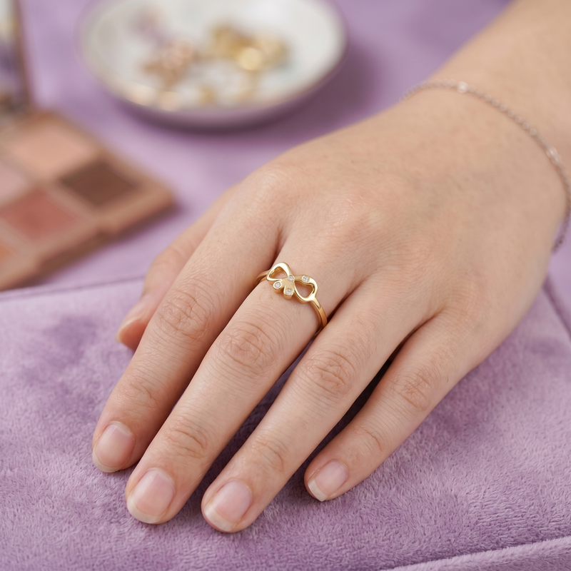 Buy Trending Diamond work flower pattern ring