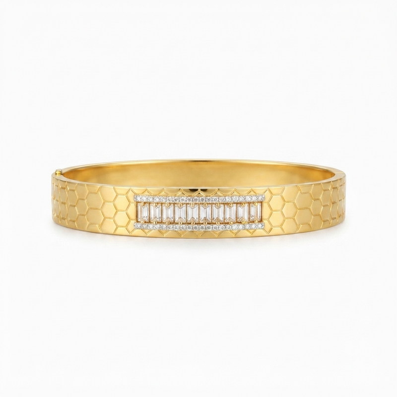 Buy Latest Trending Solid bracelet for women for Wedding or functional wear