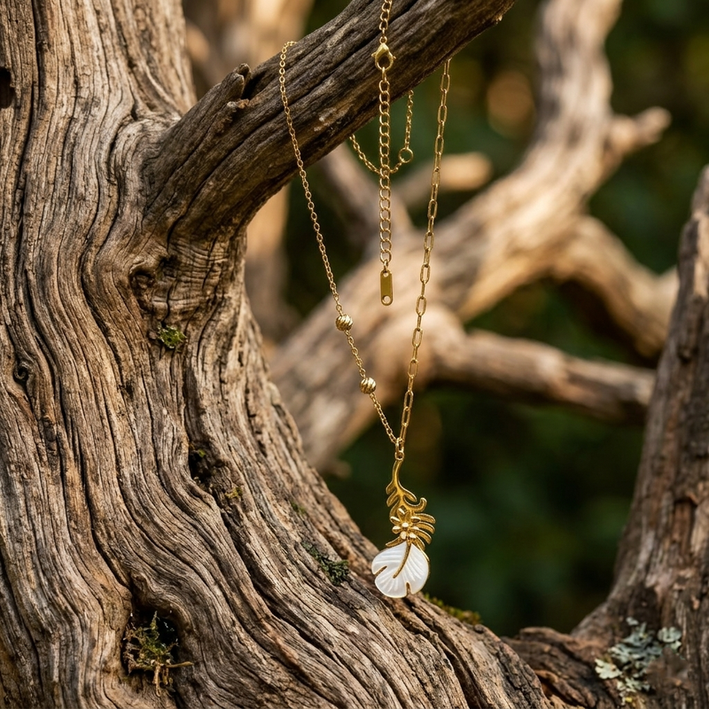 Buy Trending Pattern Chain Pendant for Daily Wear