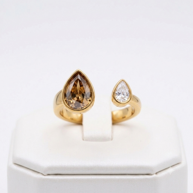 Luxe Brown & White Pear Crystal Style Ring